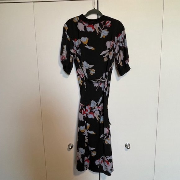 Who What Wear Floral Midi Wrap Dress - Size: Small - Picture 2 of 3